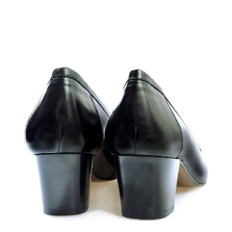 Women's EYE Pointed Toe Polished Leather Loafer Shoes F 107 - Black